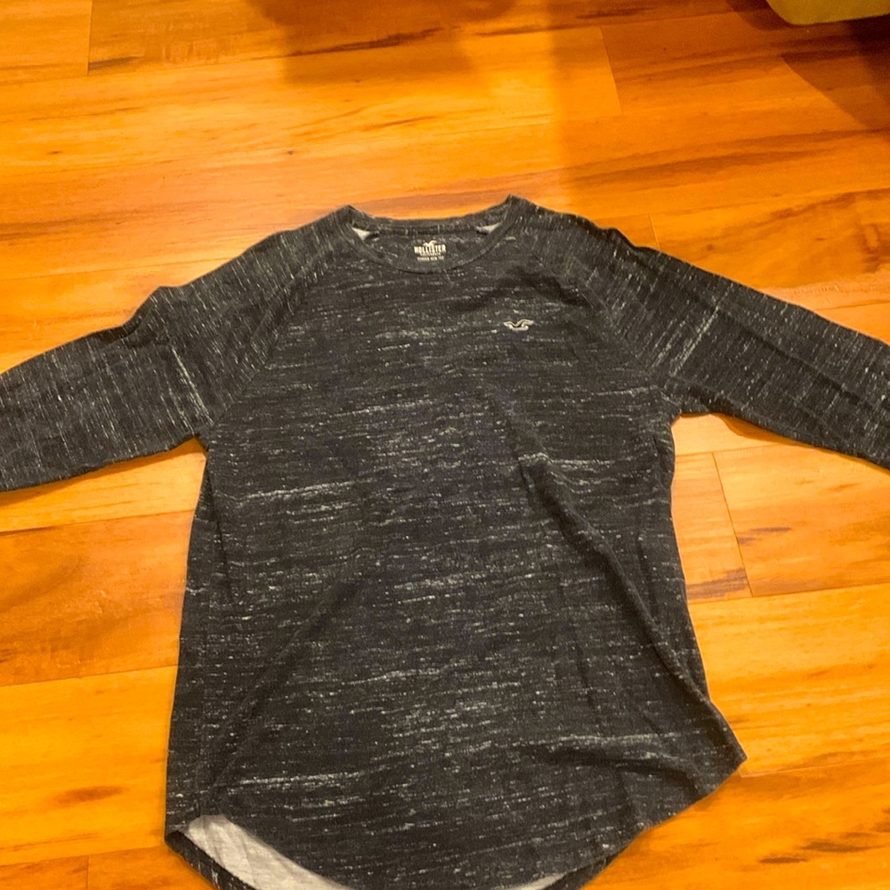 Hollister Curved Hem Tee